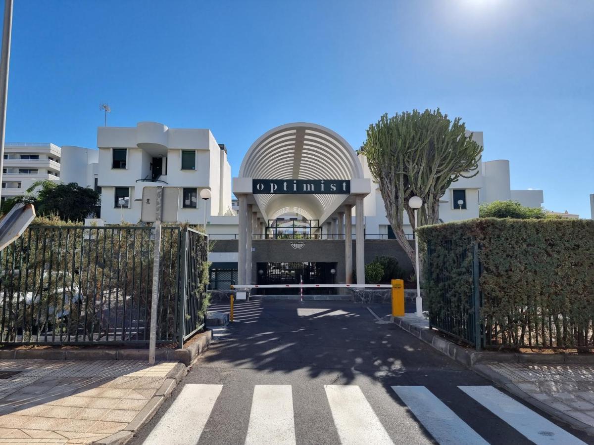 Casa Palmera Only 150 Meters To The Beach, Heated Pool, Wifi, Sat-tv, Balcony With Poolview Appartement *